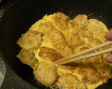 A picture of step 6 of Fluffy Egg Chicken Tender Piccata.