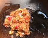 รูปขั้นตอนการทำที่ 1 ของ ฟักทองผัดกะปิหมูสามชั้น