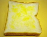 A picture of step 1 of Margherita-style Toast.