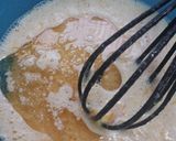 A picture of step 5 of Yogurt, Orange, and Walnut Cake.
