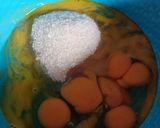 Foto langkah ke 2 dari resep Bolu Buah Naga.