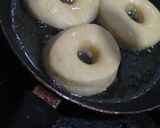 Foto langkah ke 3 dari resep Donat susu madu santan (donat SMS).
