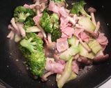 A picture of step 5 of Broccoli and Shrimp Garlic Stir-fry.