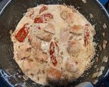 Une image de l'étape 3 de Casarecce à la dinde crème et épinards, tomates et fromage râpé.