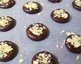 A picture of step 7 of Cocoa Crumble Cookies.
