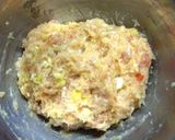 A picture of step 3 of Shrimp-Chicken Meatballs in Chili Sauce.