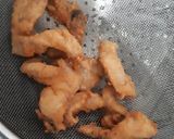 Foto langkah ke 4 dari resep Ikan Tepung Bumbu.