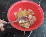 A picture of step 1 of Chicken Roll With Liquid Dough.