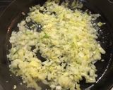 Foto del paso 2 de la receta: Risotto con salmón y camarones
