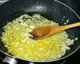 Foto del paso 2 de la receta: Almejas a la marinera