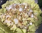 Une image de l'étape 9 de Salade d'endives et Castelfranco aux pignons de pin et leerdammer.