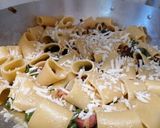 Foto del passaggio 6 della ricetta Paccheri pancetta affumicata e fagiolini