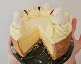 A picture of step 29 of Coconut Cheesecake with Mascarpone and White Chocolate.
