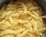 Foto del paso 1 de la receta: Fideos con leche y espinacas