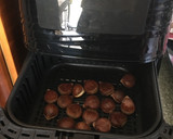 Foto del paso 2 de la receta: Castañas “asadas” en freidora sin aceite