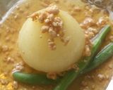 A picture of step 8 of Super Easy Simmered Sweet Onion Soboro.