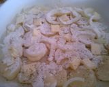A picture of step 3 of Scalloped potatoes.