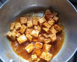 A picture of step 4 of Makhani paneer.