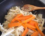 Foto langkah ke 3 dari resep 24. Urap Rebung Wortel.