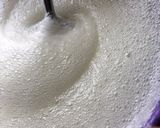 A picture of step 3 of Soufflé pancakes.