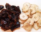 A picture of step 2 of Prune and Banana Yogurt Cake.