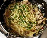 A picture of step 8 of Butterflied and Dried Horse-mackerel and King Oyster Pasta.
