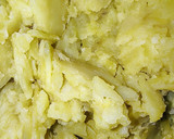 Foto del paso 2 de la receta: Tortilla de espárragos verdes y patatas