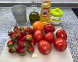 Foto del paso 1 de la receta: Gazpacho de fresa y Naranja