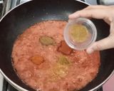 A picture of step 3 of Malai Methi Mater.