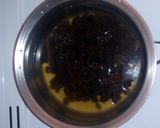 A picture of step 2 of Easy Rasin cake.