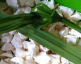 Foto langkah ke 1 dari resep Kolak ubi singkong simple.