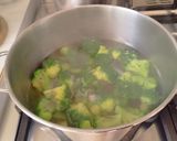 Foto del passaggio 1 della ricetta Polpette di broccoli