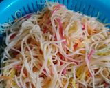 A picture of step 1 of Macaroni sawaiyan with leftover chicken tikka.