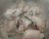 A picture of step 1 of White Mughlai Biryani.