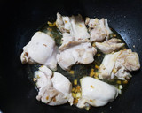 Foto del paso 5 de la receta: Filetes de contramuslo de pollo con patatas!🍗🥔🍴