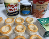 Foto del paso 1 de la receta: Vol au vent con paté de melva y huevo de codorniz