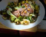Une image de l'étape 2 de Thon cru sur salade.