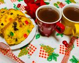 Foto del paso 3 de la receta: Chocolate Caliente Cremoso 🍫☕  Acompañado de Queque Inglés Navideño  🍰