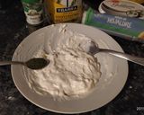 Foto del paso 2 de la receta: Flores de calabacín, salmón y queso