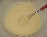 A picture of step 3 of Fluffy Soufflé Cheesecake.
