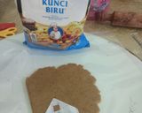 Foto langkah ke 3 dari resep GingerBread House Cookies.