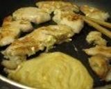 A picture of step 3 of Sautéed Shio-Koji Marinated Chicken Breast with Wasabi-Soy Sauce-Mayonnaise.