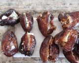 A picture of step 4 of Dates Wrapped in Bacon.