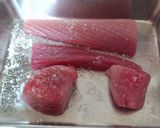 A picture of step 1 of Homemade Preserved Tuna in Oil.