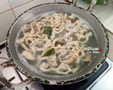 Foto langkah ke 1 dari resep Usus Ayam Bumbu Merah.