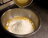A picture of step 2 of Melt-in-Your-Mouth Akashiyaki (Octopus Egg Dumplings).