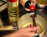 A picture of step 7 of Melt-in-Your-Mouth Akashiyaki (Octopus Egg Dumplings).