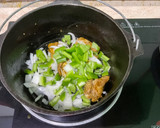 Foto del paso 2 de la receta: Guiso de arroz con pollo a la cerveza en Olla de hierro 🇨🇱