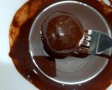 عکس مرحله 3 از دستور سس شکلاتی دانته پرتقالی