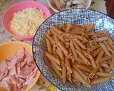 Φωτογραφία βήματος 1 της συνταγής Σουφλέ "Double Pasta" Ολικής με Μανιτάρια και Μορταδέλα